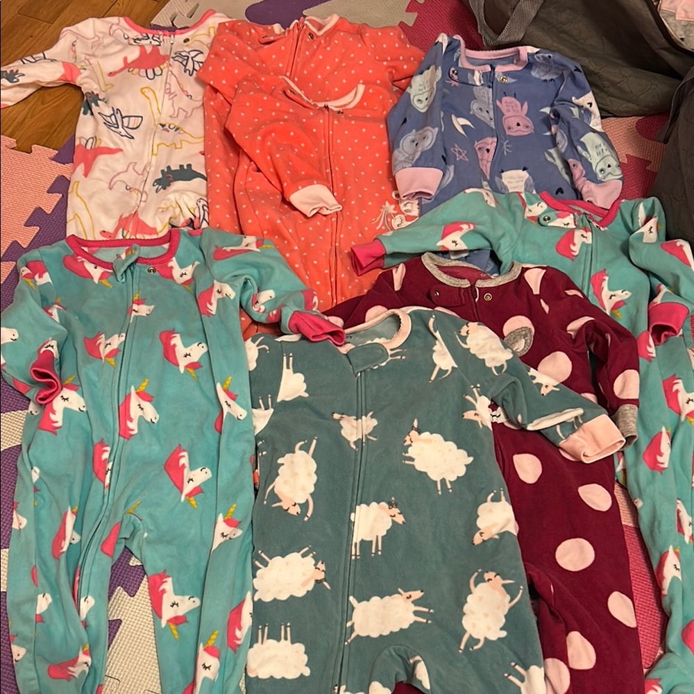 Set of 18months fleece sleepers